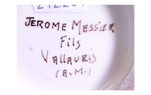 Load image into Gallery viewer, Jérôme Massier (1830-1916) - Vallauris Vase - Ceramic

